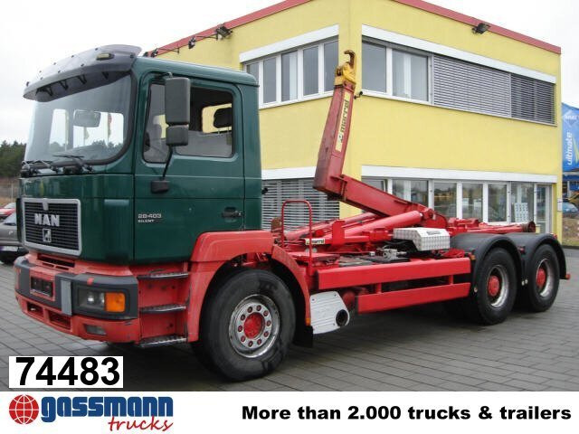 MAN 26.403 6x2, Marrell 26.70, AHK - Camion ampliroll: photos 1 MAN 26.403 6x2, Marrell 26.70, AHK - Camion ampliroll: photos 1
