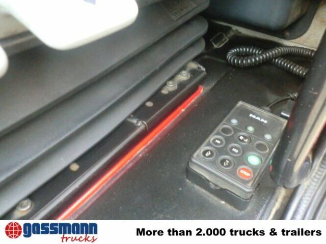 MAN L35 10.163 4x2 - Camion fourgon: photos 3 MAN L35 10.163 4x2 - Camion fourgon: photos 3