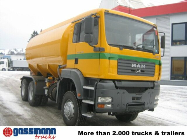 MAN TGA 26.430 6x6 - Camion citerne: photos 5 MAN TGA 26.430 6x6 - Camion citerne: photos 5
