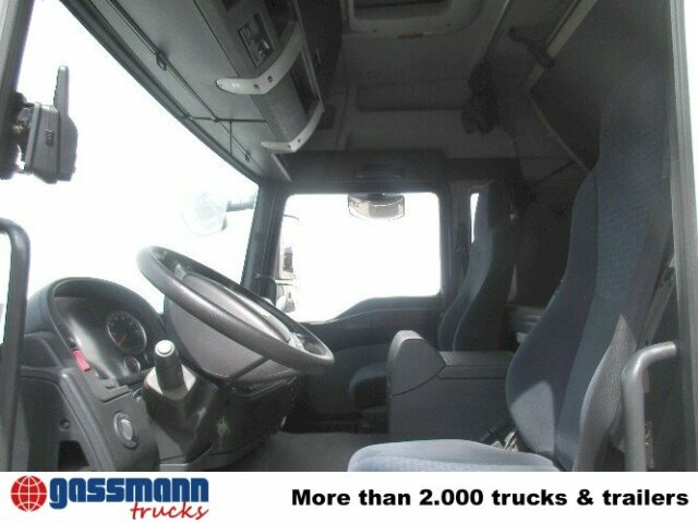 MAN TGL 12.240BL 4x2, mit Kran Hiab 088 mit Funk - Camion à rideaux coulissants, Camion grue: photos 3 MAN TGL 12.240BL 4x2, mit Kran Hiab 088 mit Funk - Camion à rideaux coulissants, Camion grue: photos 3