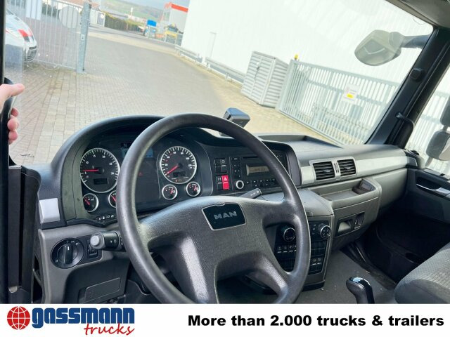 MAN TGL 12.250/340 4X2 BL mit Dhollandia LBW, 42 cbm - Camion fourgon: photos 4 MAN TGL 12.250/340 4X2 BL mit Dhollandia LBW, 42 cbm - Camion fourgon: photos 4