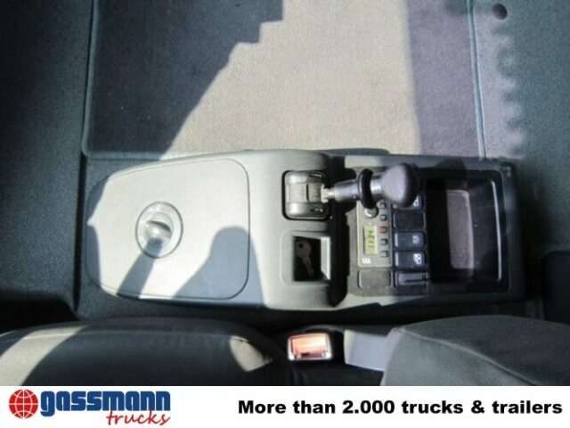 MAN TGM 12.280BL 4x2 - Camion porte-voitures: photos 2 MAN TGM 12.280BL 4x2 - Camion porte-voitures: photos 2