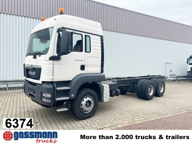 MAN TGS 33.360/440 6x4 BB, Häckslerkabine, NMV - Camion grumier: photos 1 MAN TGS 33.360/440 6x4 BB, Häckslerkabine, NMV - Camion grumier: photos 1