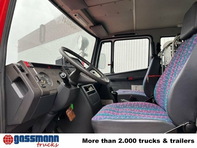 Mercedes-Benz 814 D 4x2 Doka, TLF 8 - Camion de pompier: photos 3 Mercedes-Benz 814 D 4x2 Doka, TLF 8 - Camion de pompier: photos 3
