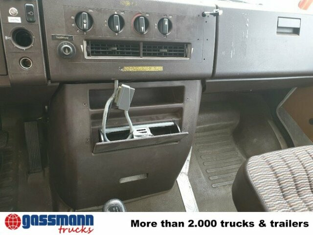 Mercedes-Benz 814 D TLF 8/6 4x2, DOKA, Feuerwehr - Camion de pompier: photos 5 Mercedes-Benz 814 D TLF 8/6 4x2, DOKA, Feuerwehr - Camion de pompier: photos 5