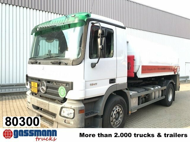 Mercedes-Benz Actros 1841 L 4x2, Esterer Tankaufbau ca. - Camion citerne: photos 1 Mercedes-Benz Actros 1841 L 4x2, Esterer Tankaufbau ca. - Camion citerne: photos 1
