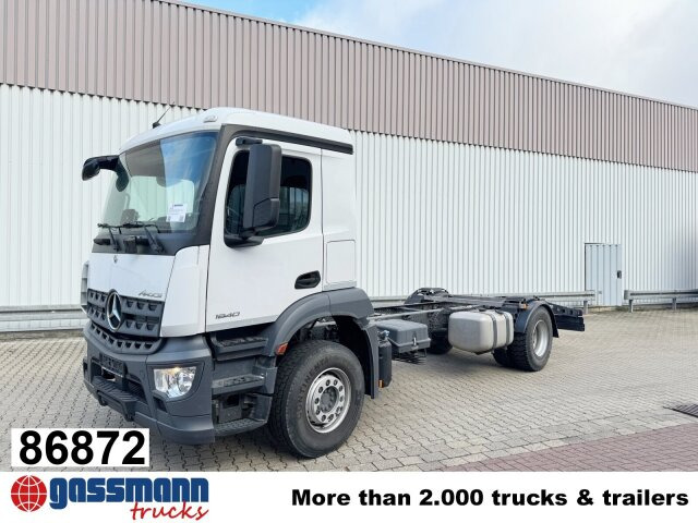 Mercedes-Benz Arocs 1840 L 4x2, MultimediaCockpit, Navi - Châssis cabine: photos 1 Mercedes-Benz Arocs 1840 L 4x2, MultimediaCockpit, Navi - Châssis cabine: photos 1