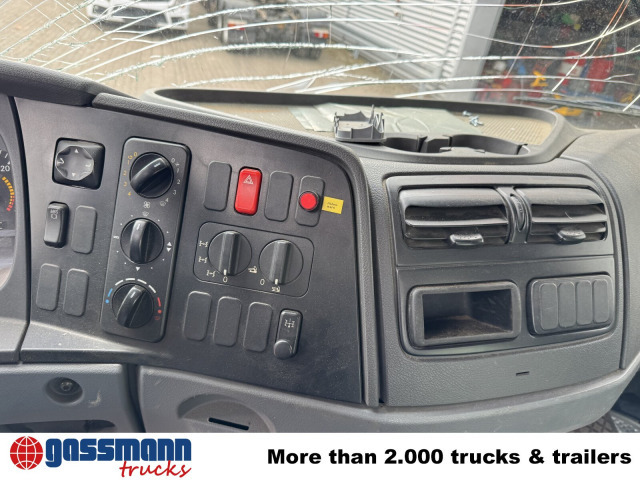 Mercedes-Benz Atego 1023 A 4x4, Einzelbereifung, Heckkran - Châssis cabine, Camion grue: photos 4 Mercedes-Benz Atego 1023 A 4x4, Einzelbereifung, Heckkran - Châssis cabine, Camion grue: photos 4