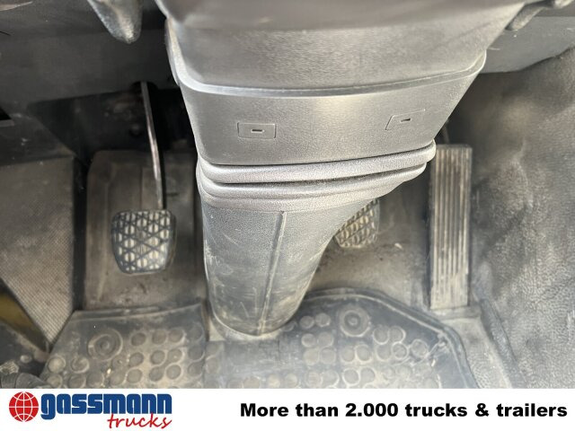 Mercedes-Benz SK II 2638/44 A 6x6, V8, Retarder - Châssis cabine: photos 4 Mercedes-Benz SK II 2638/44 A 6x6, V8, Retarder - Châssis cabine: photos 4