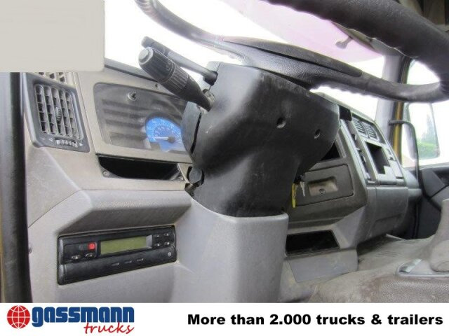 Renault Kerax 380.26 6x4, Bordmatik links - Camion benne: photos 4 Renault Kerax 380.26 6x4, Bordmatik links - Camion benne: photos 4