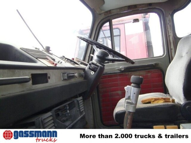 Châssis cabine Saurer V5 4x2: photos 11 Châssis cabine Saurer V5 4x2: photos 11
