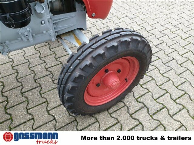 Traktor DL25 - Tracteur agricole: photos 4 Traktor DL25 - Tracteur agricole: photos 4