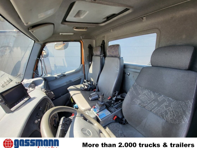 Unimog U 20 4x4, Zapfwelle, Kran Hiab 022D-3 HiDuo, - Véhicule utilitaire: photos 2 Unimog U 20 4x4, Zapfwelle, Kran Hiab 022D-3 HiDuo, - Véhicule utilitaire: photos 2