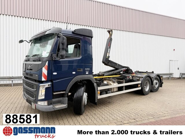 Volvo FM 370/410 6x2, Lenk-/Liftachse - Camion ampliroll: photos 1 Volvo FM 370/410 6x2, Lenk-/Liftachse - Camion ampliroll: photos 1