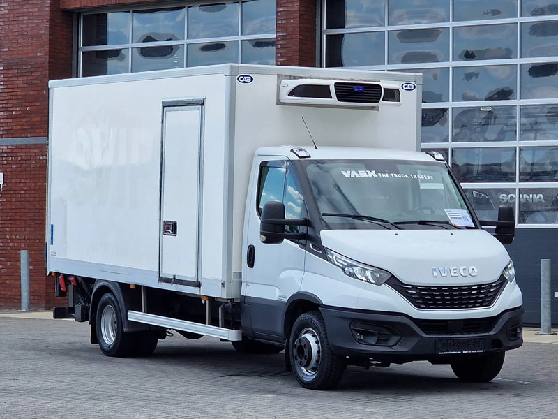 Iveco Daily 70 C21 Automatic / Frigo carrie Pulsor 400/ loadingboard - Camion frigorifique: photos 1 Iveco Daily 70 C21 Automatic / Frigo carrie Pulsor 400/ loadingboard - Camion frigorifique: photos 1