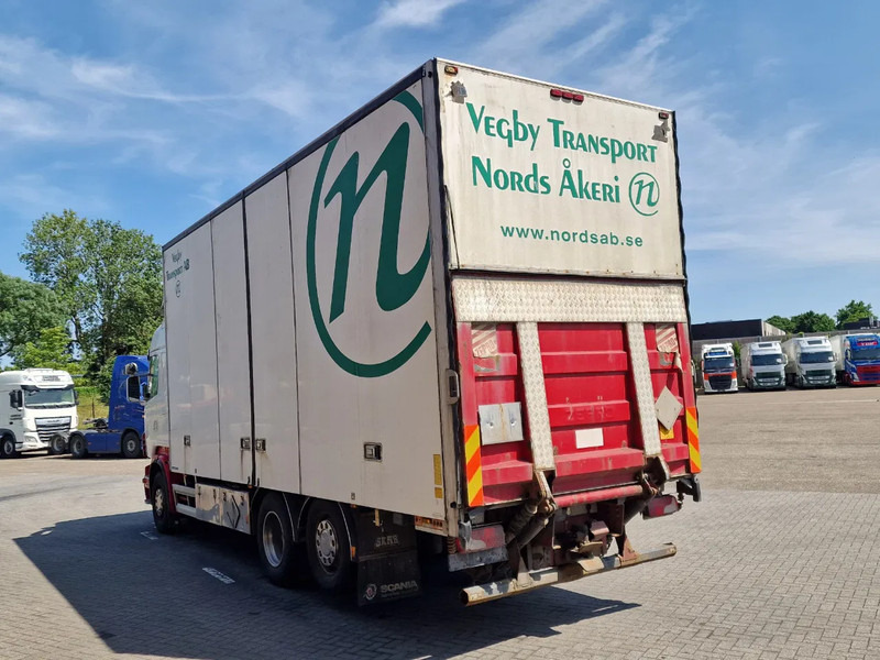 Scania R500 V8 Highline 6x2*4 - Box with side doors - Loadlift - Manual gearbox with retarder - Full air - Steering axle - Camion fourgon: photos 5 Scania R500 V8 Highline 6x2*4 - Box with side doors - Loadlift - Manual gearbox with retarder - Full air - Steering axle - Camion fourgon: photos 5