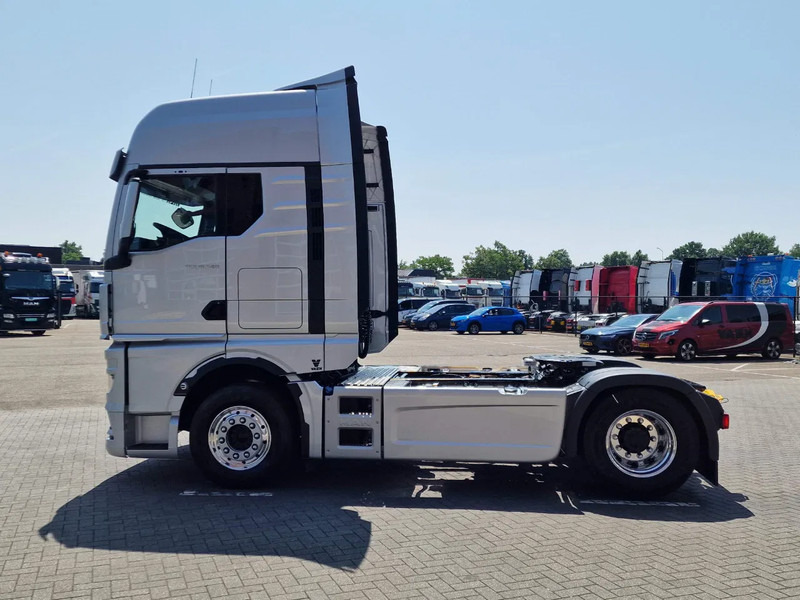 MAN TGX 18.540 GX - New - Retarder - Night clima - Alcoa - Show truck - Ledbar - - Tracteur routier: photos 4 MAN TGX 18.540 GX - New - Retarder - Night clima - Alcoa - Show truck - Ledbar - - Tracteur routier: photos 4