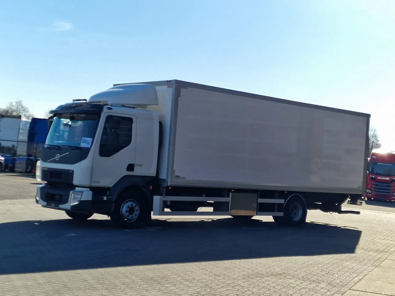 Volvo FL 250 4x2 Box truck, loading lift, 12T - Camion fourgon: photos 3 Volvo FL 250 4x2 Box truck, loading lift, 12T - Camion fourgon: photos 3