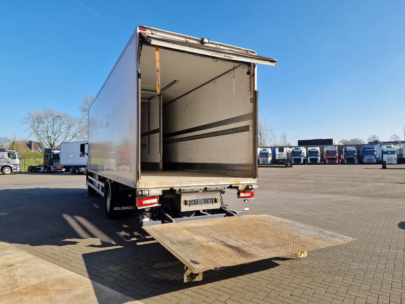 Camion frigorifique Volvo FM 330 4x2 - Carrier MT 18 Frigo - Loadlift - Full air - Sleepercab: photos 6
