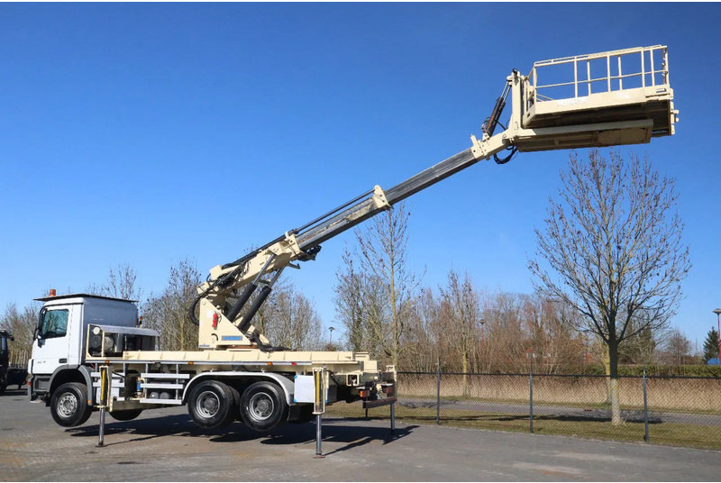 Mercedes-Benz Actros 2636 6X4 | TUNNEL PLATFORM | REMOTE DRIVING - Camion: photos 2 Mercedes-Benz Actros 2636 6X4 | TUNNEL PLATFORM | REMOTE DRIVING - Camion: photos 2