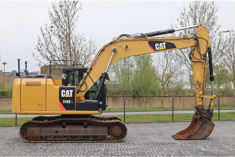 Caterpillar 316 EL | BUCKET | QUICK COUPLER | GOOD UNDERCARRIAGE - Pelle sur chenille: photos 4 Caterpillar 316 EL | BUCKET | QUICK COUPLER | GOOD UNDERCARRIAGE - Pelle sur chenille: photos 4