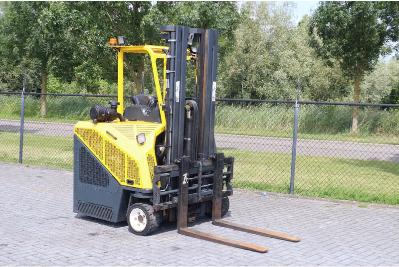 Combilift CB3000 | 2.5 TON | 6 METER | TRIPLEX | SIDESHIFT - Chariot multidirectionnel: photos 5 Combilift CB3000 | 2.5 TON | 6 METER | TRIPLEX | SIDESHIFT - Chariot multidirectionnel: photos 5