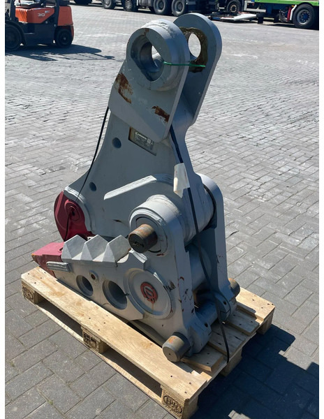 Demarec MQP-30-D JAW | DEMOLITION SHEAR | PULVERIZER - Cisaille de démolition pour Engins de chantier: photos 4 Demarec MQP-30-D JAW | DEMOLITION SHEAR | PULVERIZER - Cisaille de démolition pour Engins de chantier: photos 4