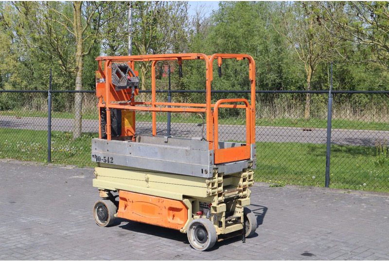 JLG 1930 ES | 7.7 METER | 230 KG - Nacelle ciseaux: photos 2 JLG 1930 ES | 7.7 METER | 230 KG - Nacelle ciseaux: photos 2