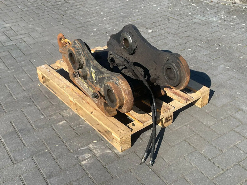 Klepp Mek KM70 | S70 | G70 | QUICK COUPLER | SNELWISSEL - Attache rapide: photos 3 Klepp Mek KM70 | S70 | G70 | QUICK COUPLER | SNELWISSEL - Attache rapide: photos 3