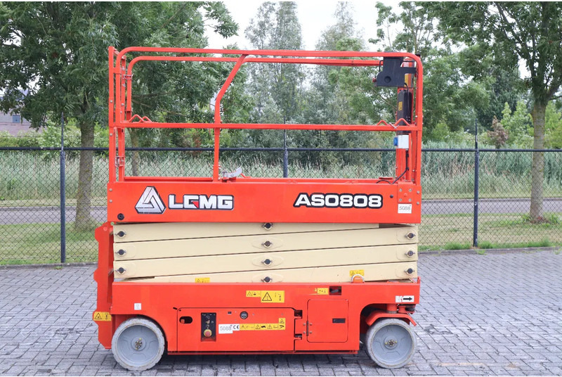 LGMG AS0808 | 10 METER | 230 KG | GS-2646 | 2646ES - Nacelle ciseaux: photos 4 LGMG AS0808 | 10 METER | 230 KG | GS-2646 | 2646ES - Nacelle ciseaux: photos 4