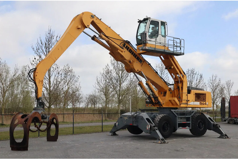 Liebherr A944 C HD | LOG GRAPPLE | HOLZGREIFER | TIMBER - Abatteuse: photos 2 Liebherr A944 C HD | LOG GRAPPLE | HOLZGREIFER | TIMBER - Abatteuse: photos 2