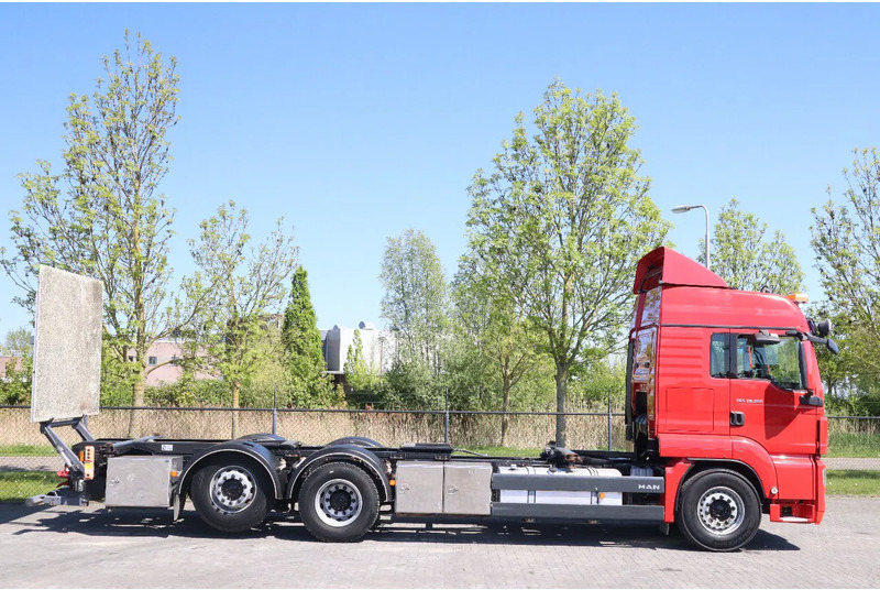 MAN TGS 26.360 | 6X2 | BDF | ONLY 80.000 KM! | EURO 5 - Camion porte-conteneur/ Caisse mobile: photos 3 MAN TGS 26.360 | 6X2 | BDF | ONLY 80.000 KM! | EURO 5 - Camion porte-conteneur/ Caisse mobile: photos 3