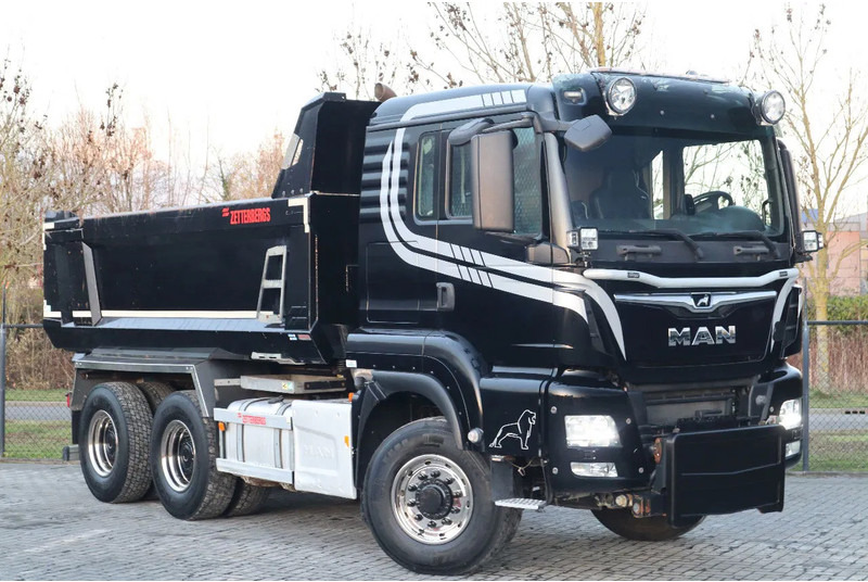 MAN TGS 26.500 | 6X6 | HYDRODRIVE | BIG AXLES | EURO 6 - Camion benne: photos 2 MAN TGS 26.500 | 6X6 | HYDRODRIVE | BIG AXLES | EURO 6 - Camion benne: photos 2