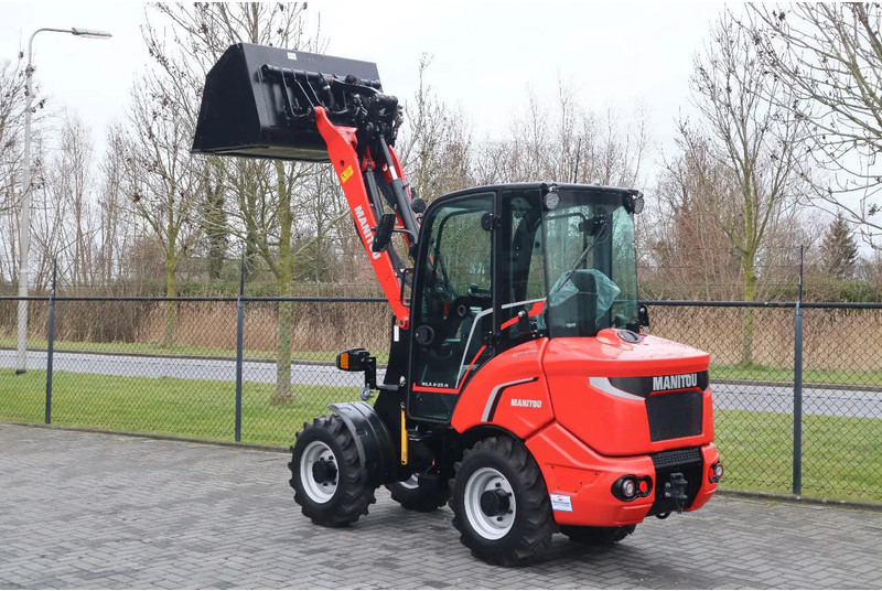 Manitou MLA 3-25 H | BUCKET | QUICK COUPLER | NEW UNUSED - Chargeuse sur pneus: photos 3 Manitou MLA 3-25 H | BUCKET | QUICK COUPLER | NEW UNUSED - Chargeuse sur pneus: photos 3