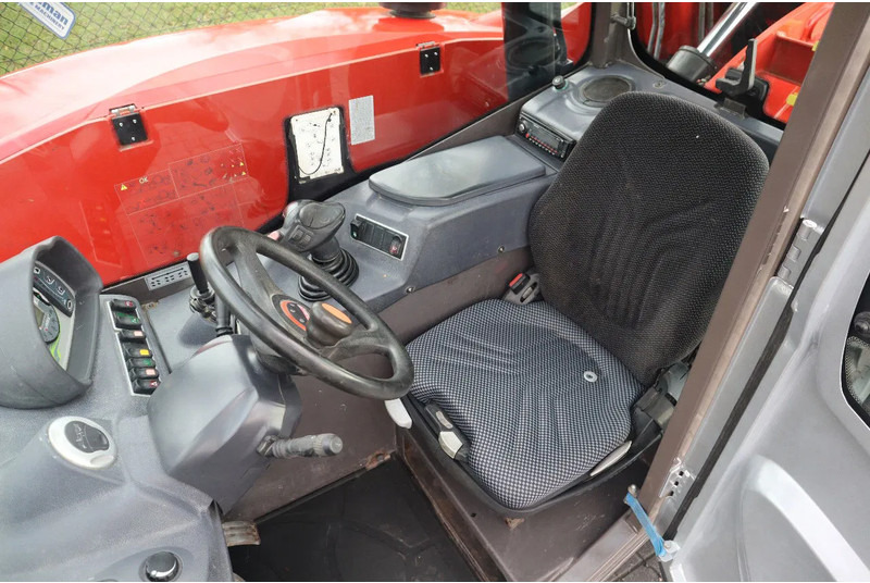 Chariot télescopique Manitou MLT 625-75 | HYDR. FORKS | AIRCO: photos 15 Chariot télescopique Manitou MLT 625-75 | HYDR. FORKS | AIRCO: photos 15