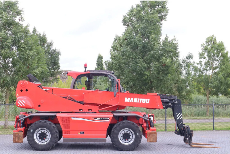Manitou MRT 2150 + S2 | REMOTE | FORKS | 3-TON WINCH - Chargeuse: photos 4 Manitou MRT 2150 + S2 | REMOTE | FORKS | 3-TON WINCH - Chargeuse: photos 4