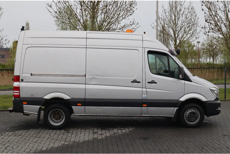 Mercedes-Benz Sprinter 516 | 4X2 | MOBILE WORKSHOP | WERKSTATT | SERVICE VAN - Fourgon grand volume: photos 4 Mercedes-Benz Sprinter 516 | 4X2 | MOBILE WORKSHOP | WERKSTATT | SERVICE VAN - Fourgon grand volume: photos 4