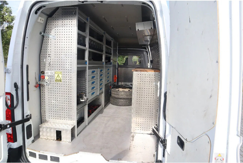 Fourgon utilitaire Renault Master 160 DCI | L3H3 | WORKSHOP | WERKSTATT | 5 TON: photos 10 Fourgon utilitaire Renault Master 160 DCI | L3H3 | WORKSHOP | WERKSTATT | 5 TON: photos 10