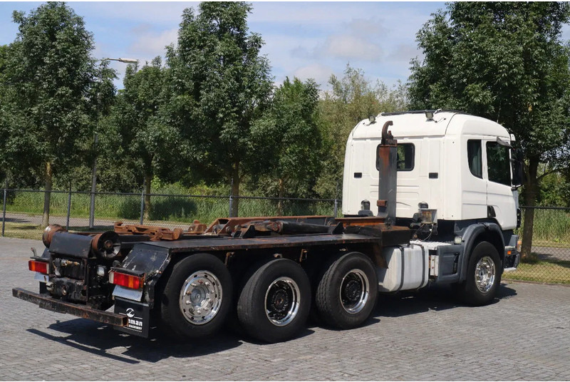 Scania P124-420 | 8X4 | HOOKLIFT | MANUAL | BIG AXLES | EURO 3 - Camion ampliroll: photos 5 Scania P124-420 | 8X4 | HOOKLIFT | MANUAL | BIG AXLES | EURO 3 - Camion ampliroll: photos 5