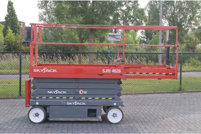 Skyjack SJ III 4626 | 9.75 METER | 454 KG - Nacelle ciseaux: photos 4 Skyjack SJ III 4626 | 9.75 METER | 454 KG - Nacelle ciseaux: photos 4