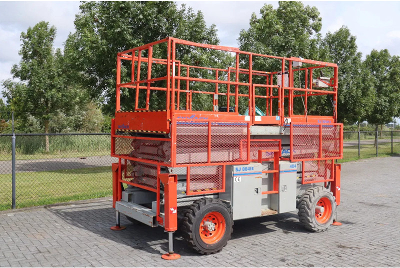Skyjack SJ8841 E | 14.5 METER | 681 KG - Nacelle ciseaux: photos 5 Skyjack SJ8841 E | 14.5 METER | 681 KG - Nacelle ciseaux: photos 5