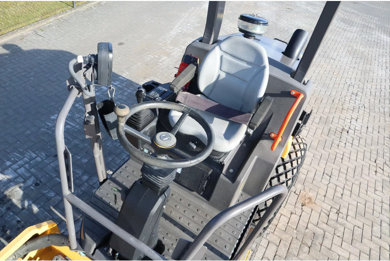 Compacteur Volvo SD45B | GOOD CONDIITON | LOW HOURS: photos 14