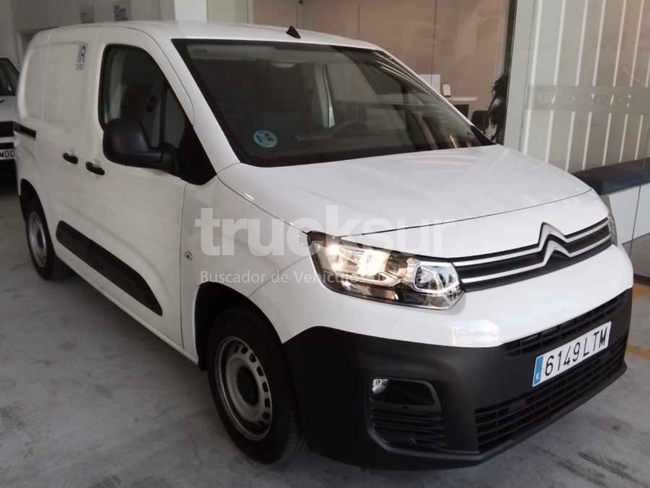 CITROEN BERLINGO IR - Fourgon grand volume: photos 2 CITROEN BERLINGO IR - Fourgon grand volume: photos 2