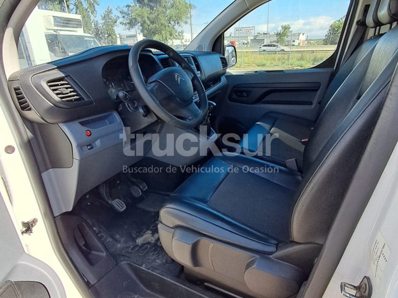 Fourgon grand volume CITROEN JUMPY FRC-X: photos 13