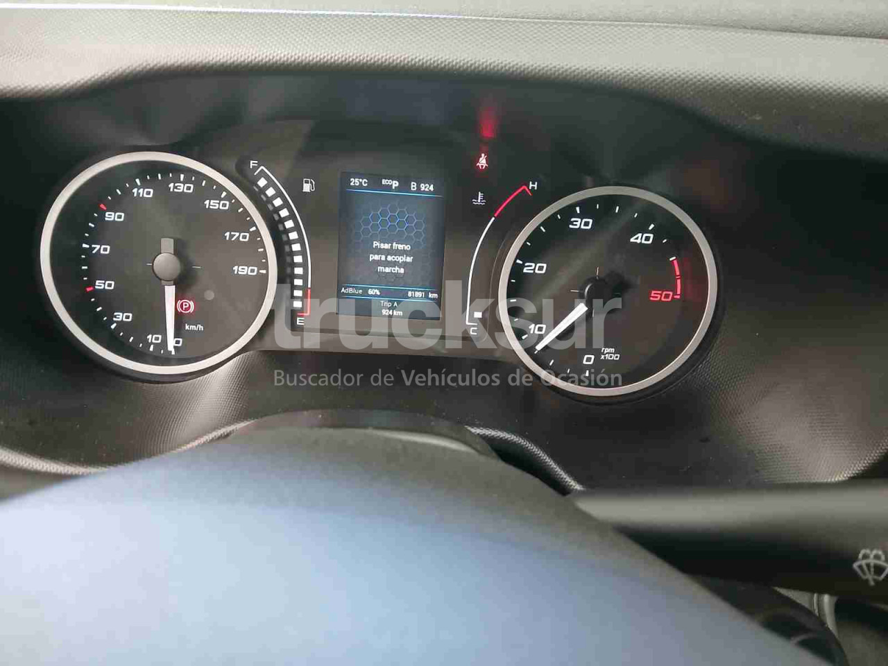 Fourgon grand volume IVECO 35S16 CAMPER: photos 6