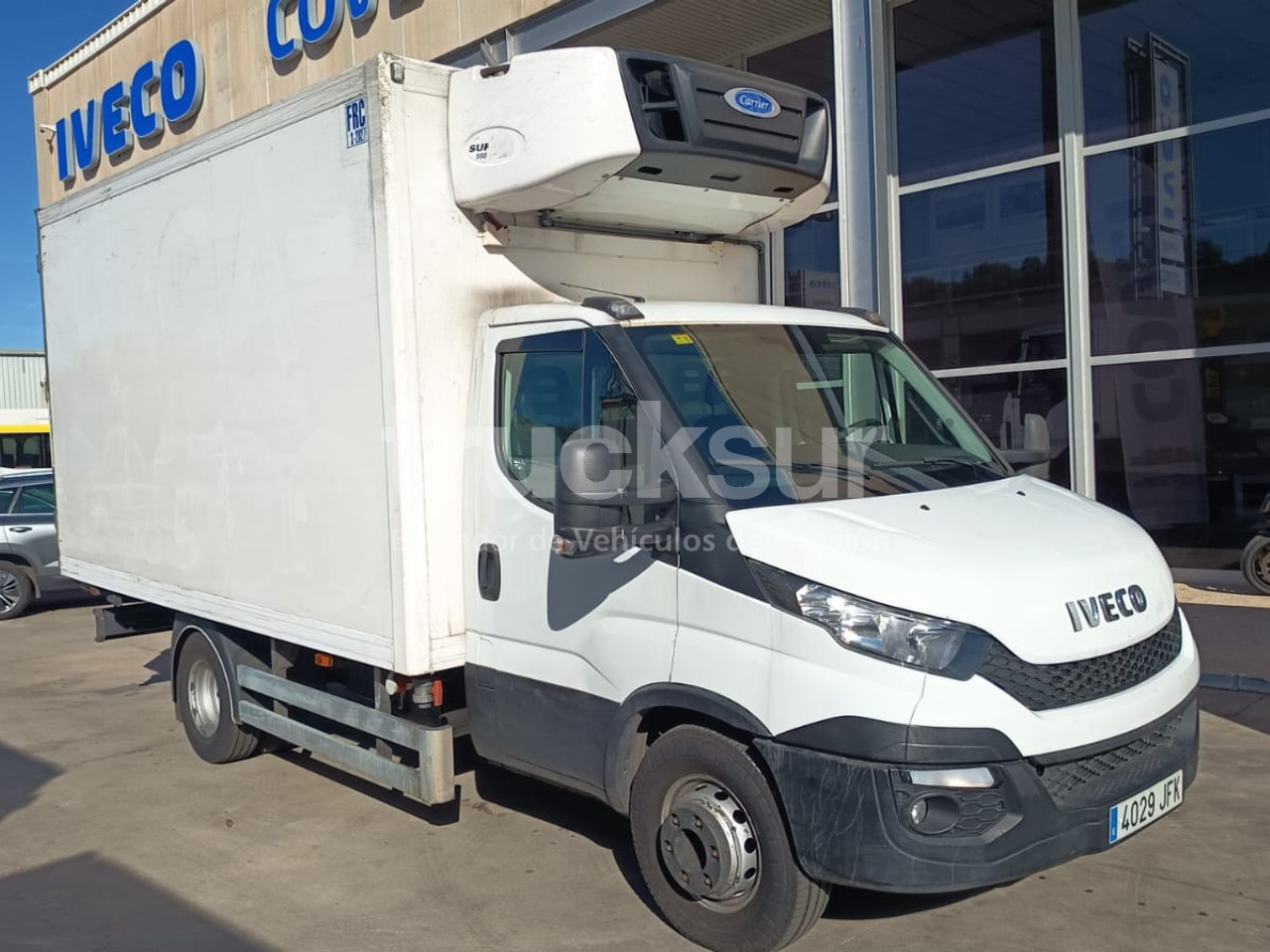 IVECO DAILY 70C15 - Camion fourgon: photos 1 IVECO DAILY 70C15 - Camion fourgon: photos 1