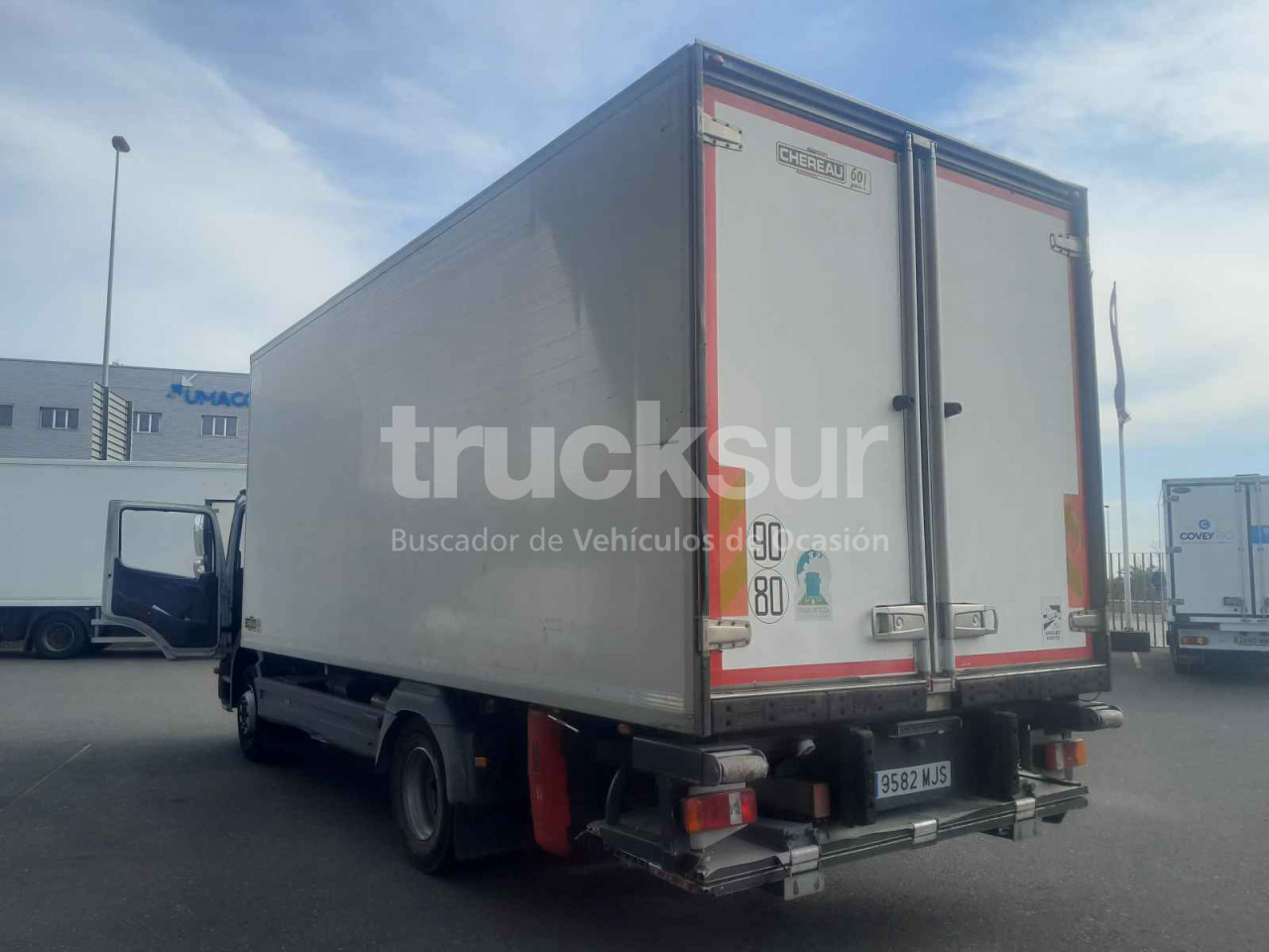 MERCEDES ATEGO FRC - Camion fourgon: photos 3 MERCEDES ATEGO FRC - Camion fourgon: photos 3