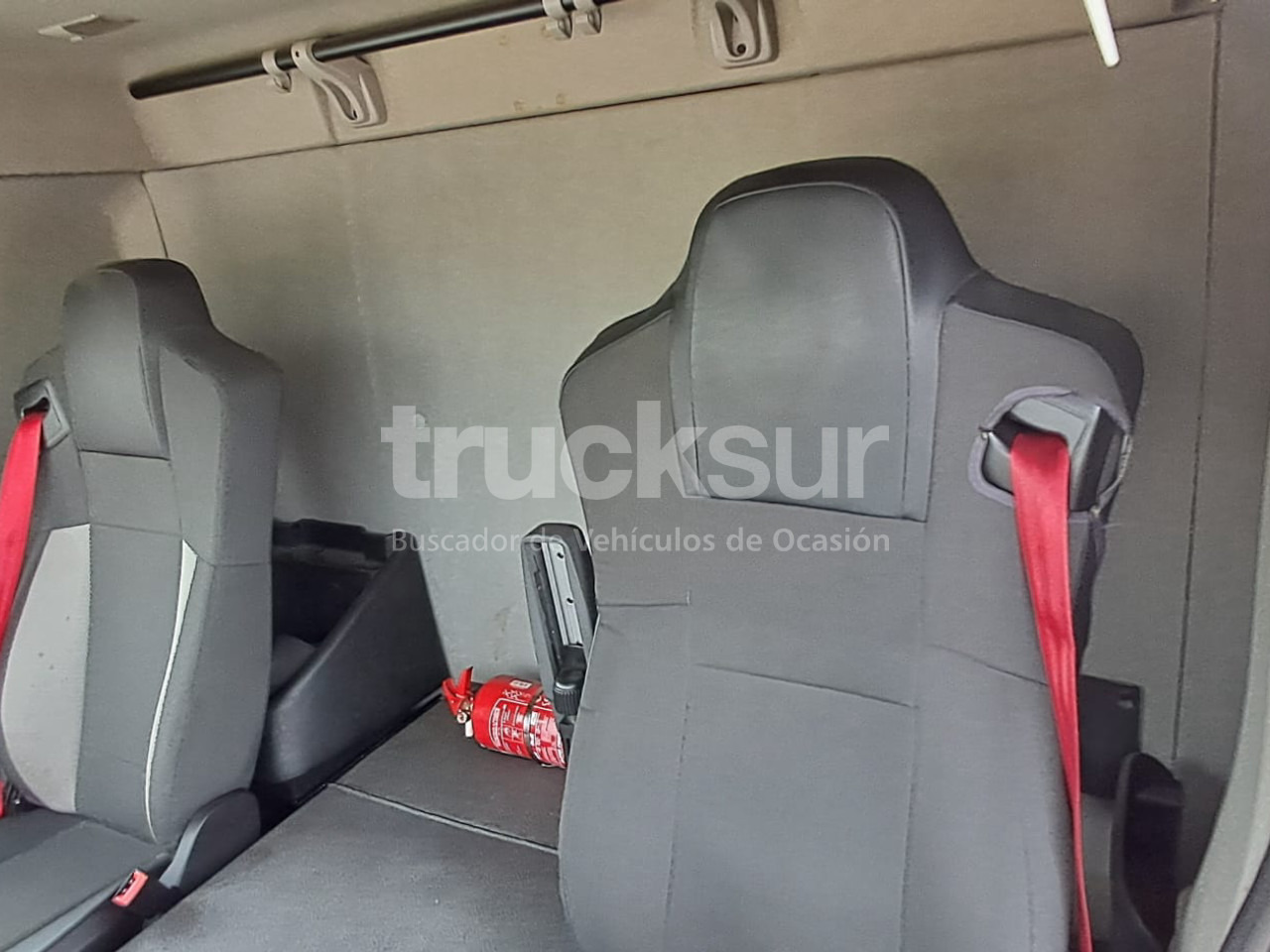 RENAULT D12.240 en leasing occasion RENAULT D12.240: photos 11