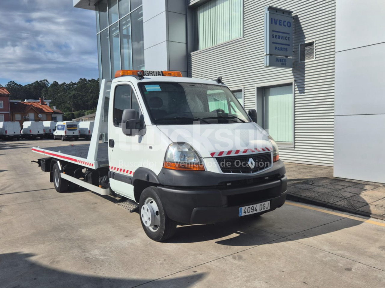RENAULT MASTER - Remorqueuse: photos 2 RENAULT MASTER - Remorqueuse: photos 2