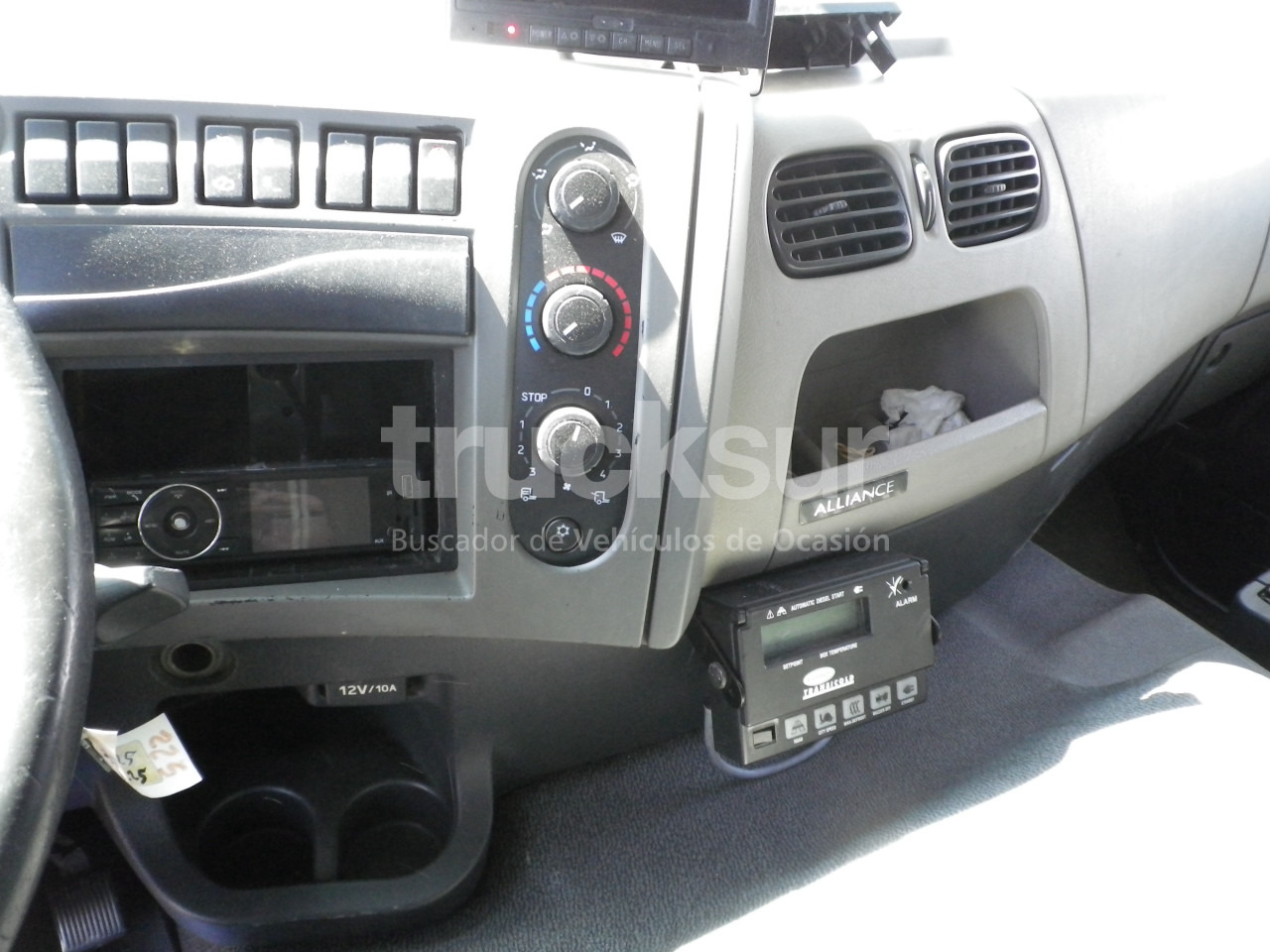 Camion frigorifique RENAULT PREMIUM 270.18: photos 12